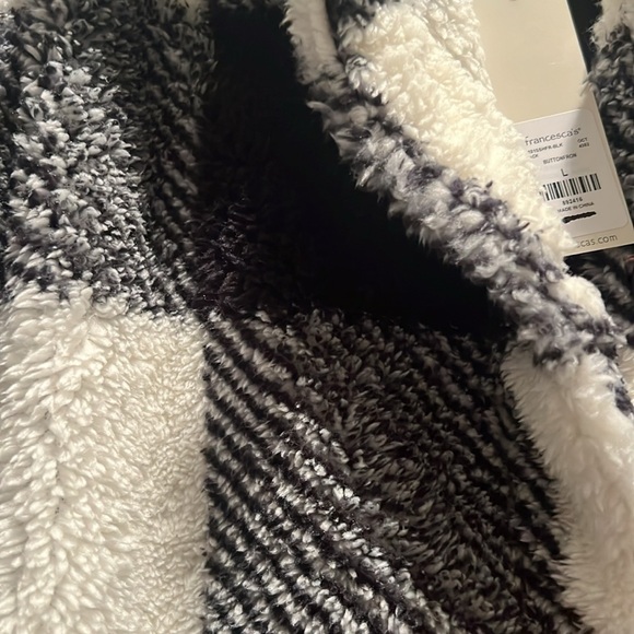 NWT Faux Fleece Jacket - Picture 4 of 8